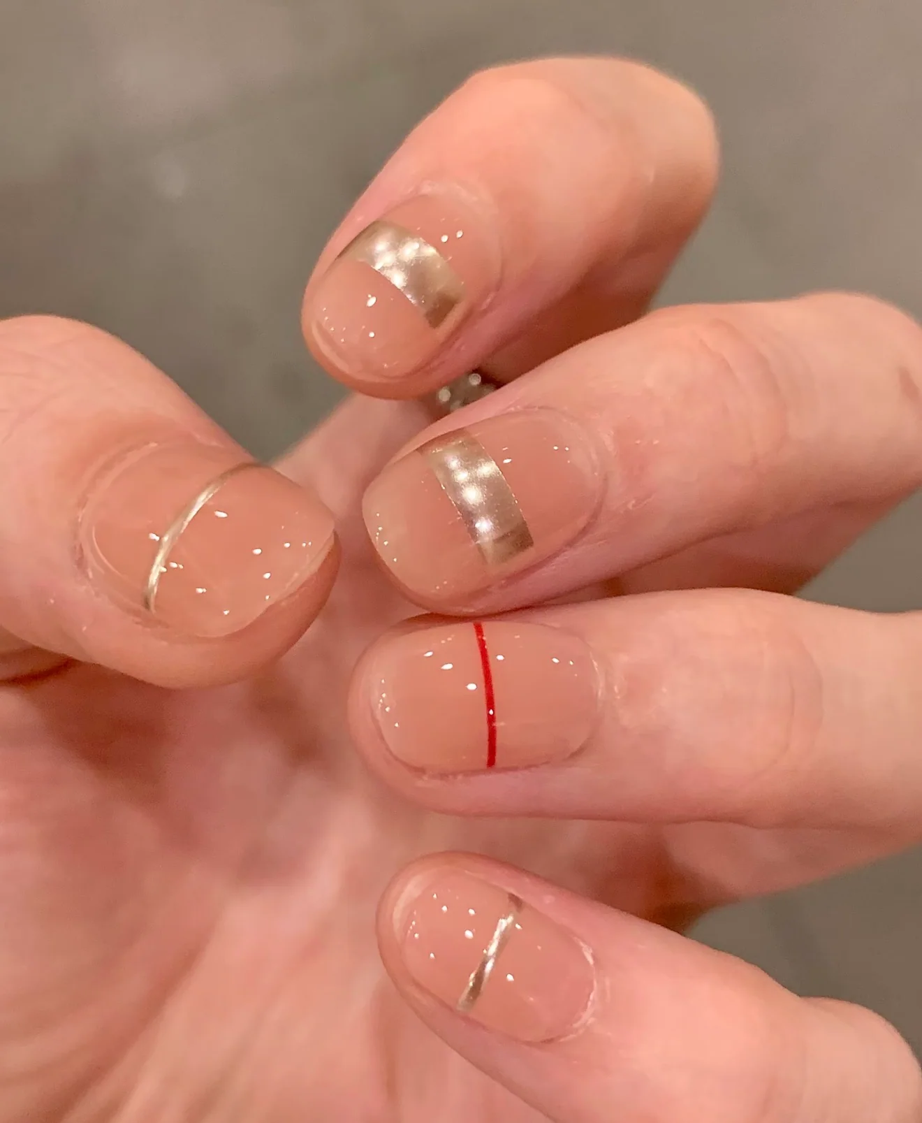 Fine Line handmade press-on nail set