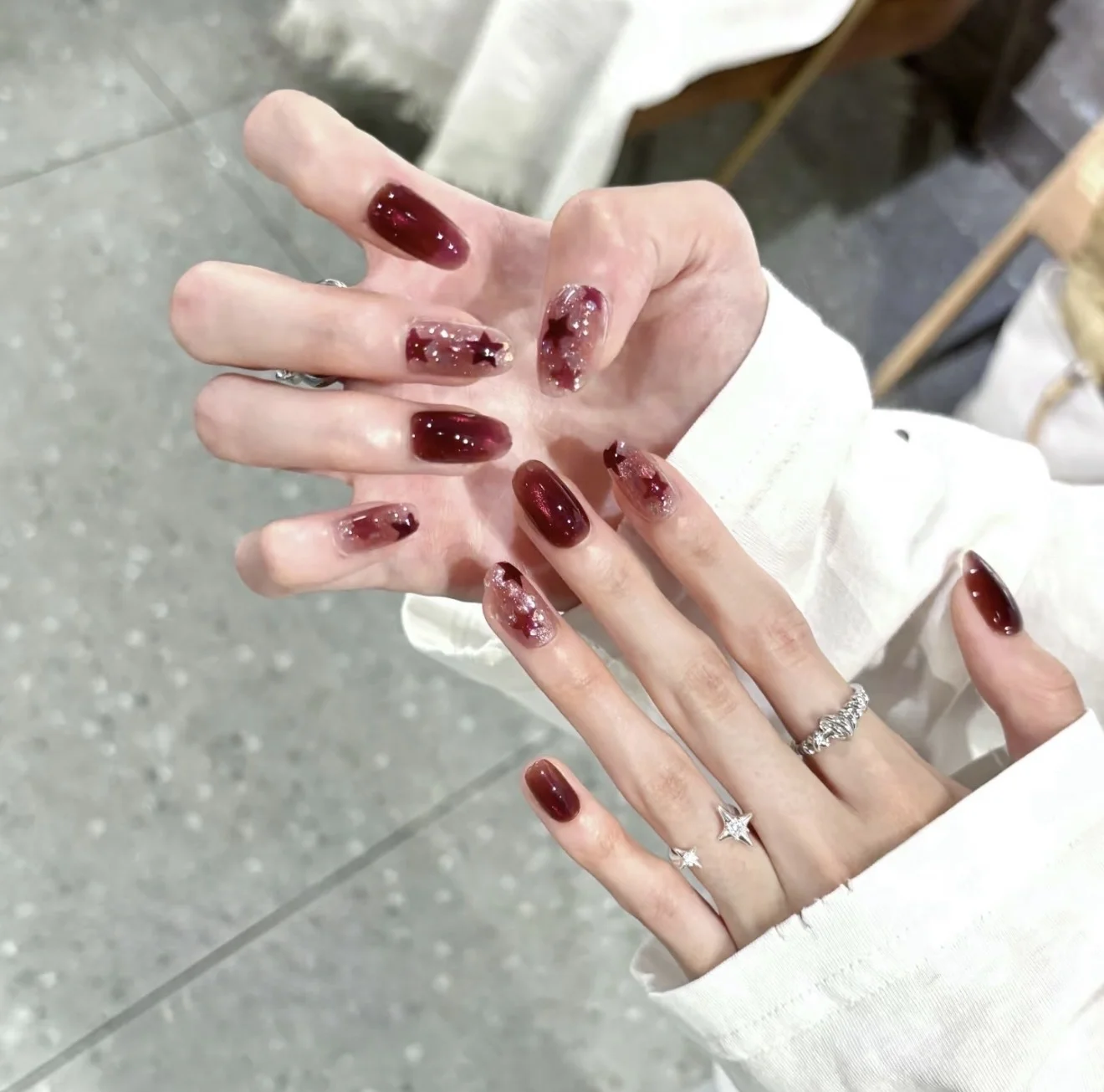 Merlot Stars handmade press-on nail set